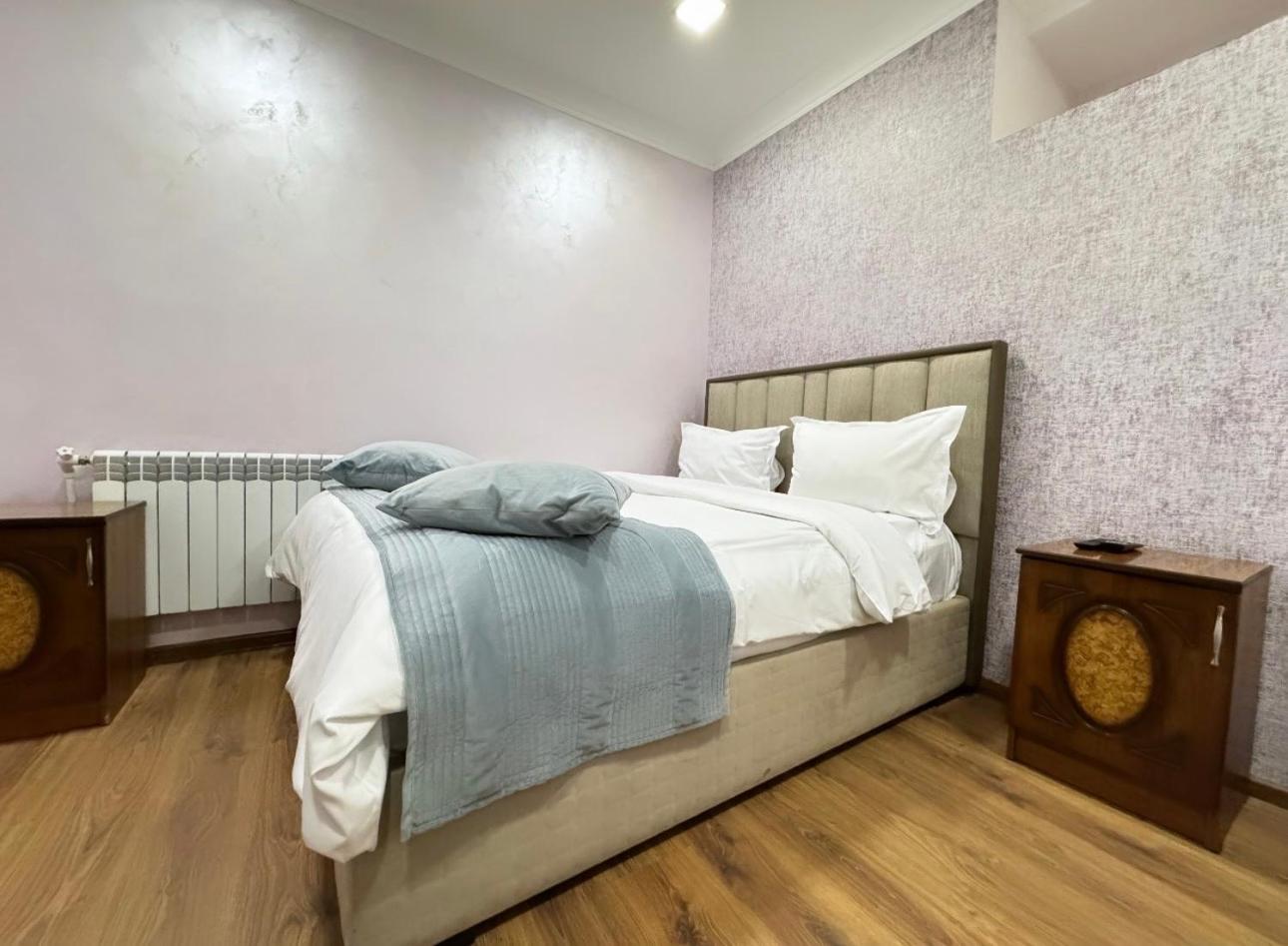 Yerevan Hotel Rum bild